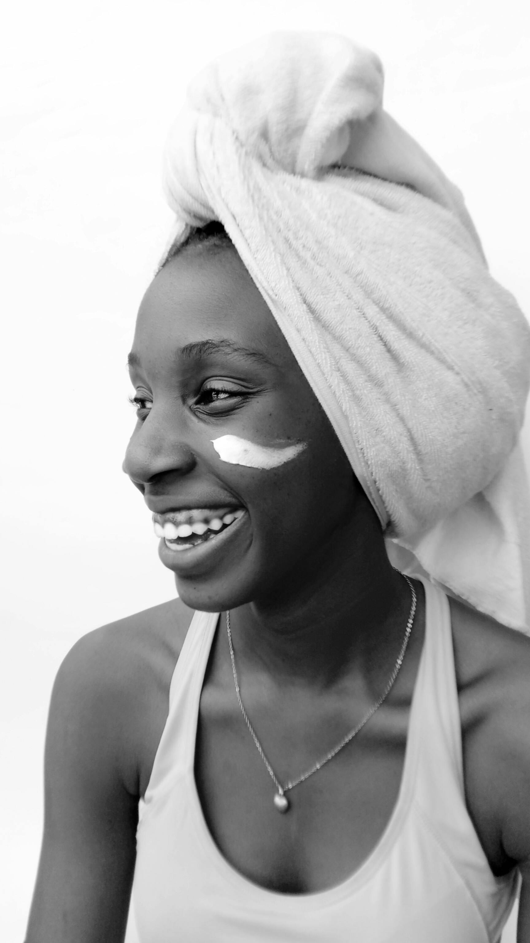 《边界之上》海报