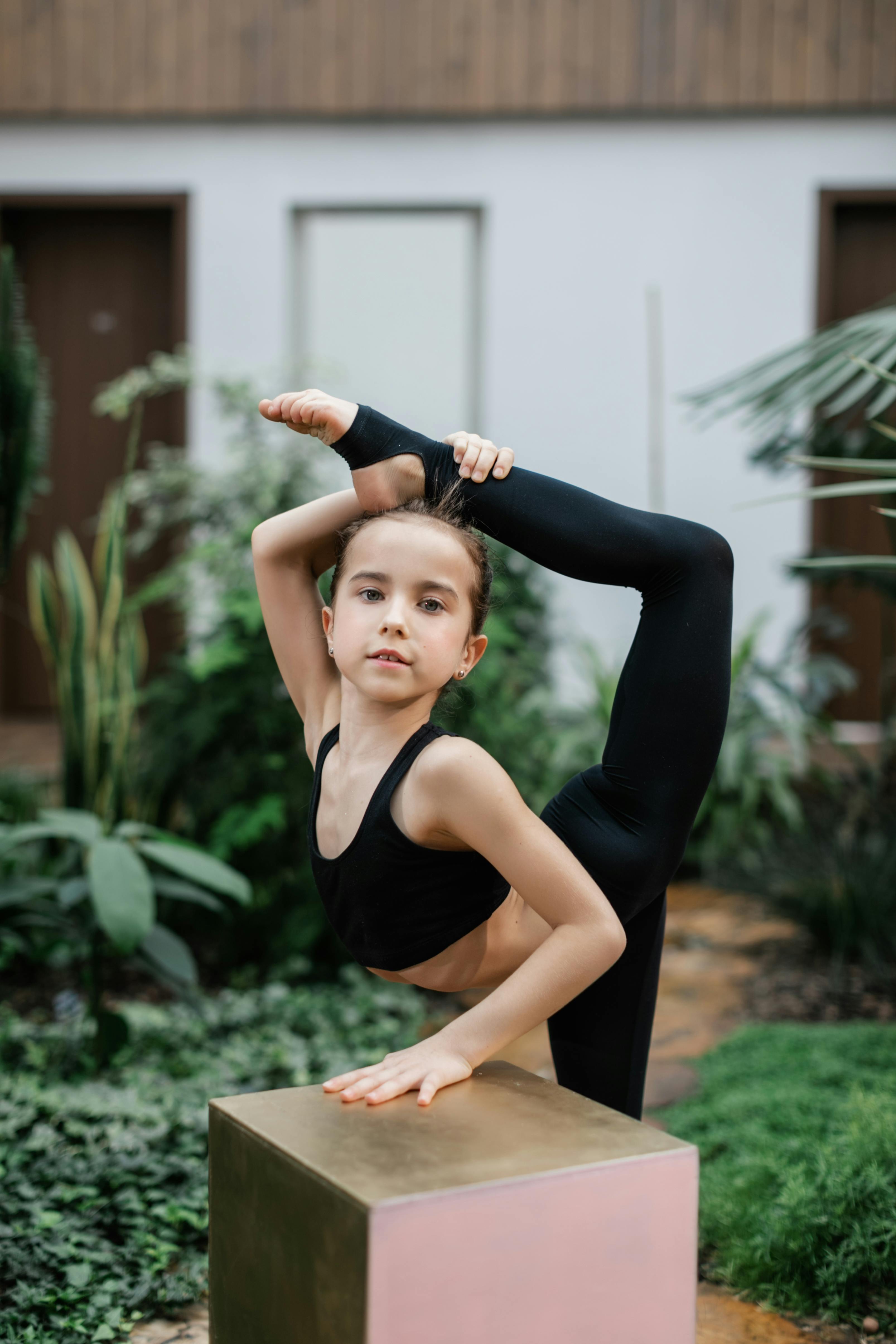 《白昼的暗线》海报